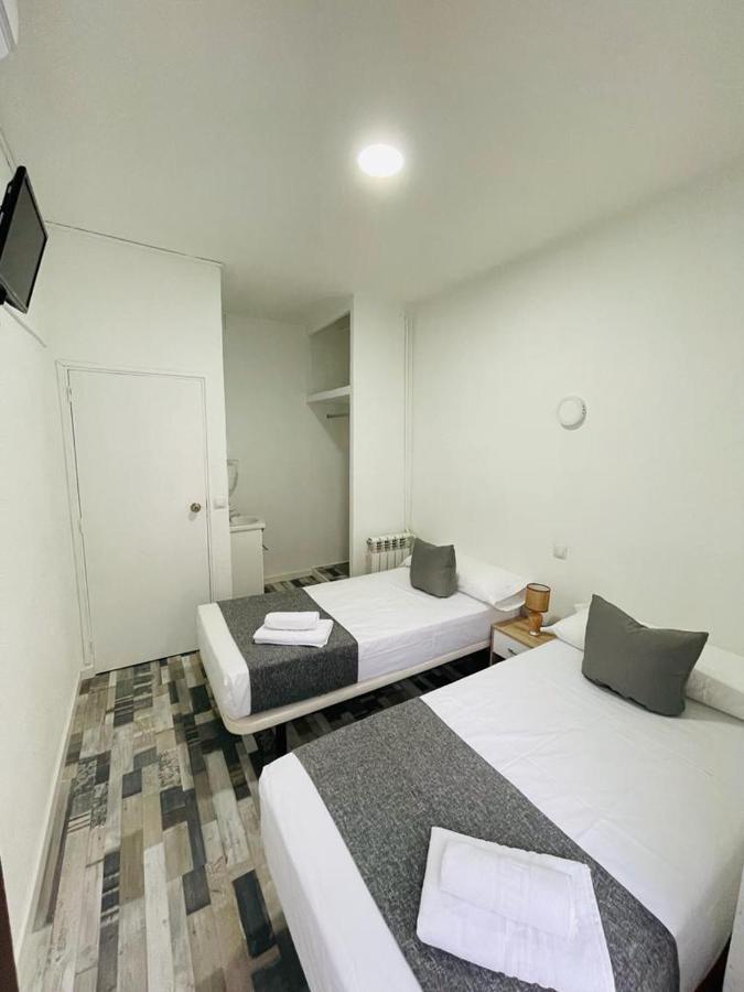 Hostal Noche Y Dia Мадрид Экстерьер фото
