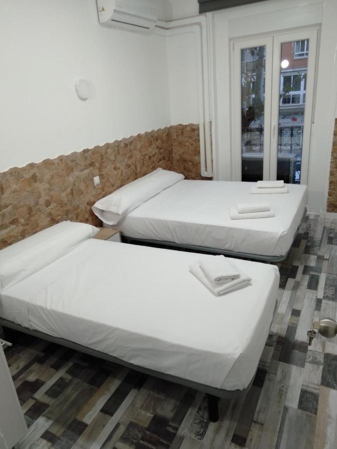 Hostal Noche Y Dia Мадрид Экстерьер фото